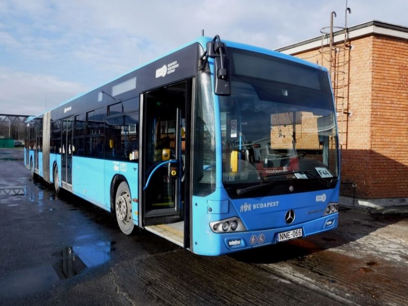 MERCEDES-BENZ CONECTO G